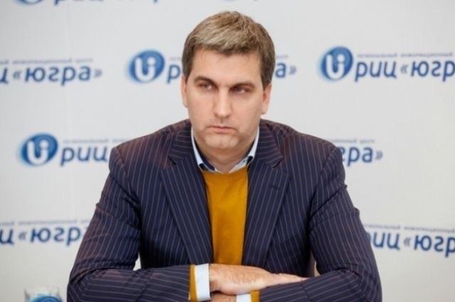 Расплата за зарплату. Почему был уволен директор Фонда капитального ремонта?