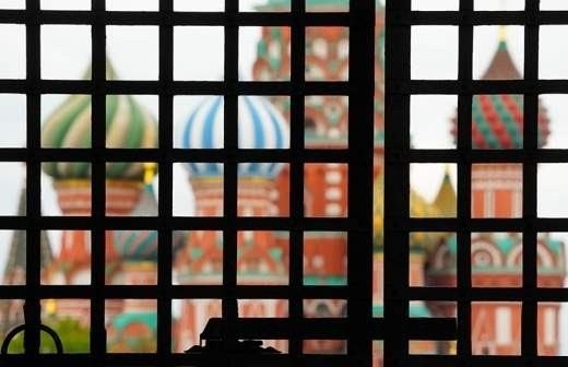 Как правильно выбрать форму подачи жалобы (онлайн или бумажная)