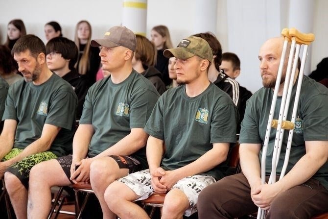Обзор программ социальной поддержки ЮФО ХМАО-Югры