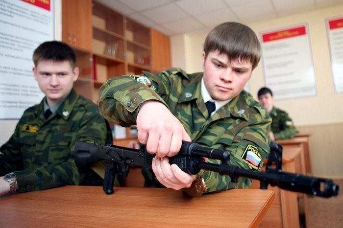Специализированные программы для будущих офицеров в военных вузах Москвы
