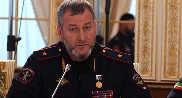 Биография и карьерный рост