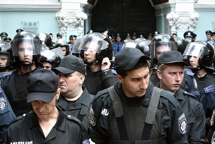Глава МВД Украины, объявленный организатором