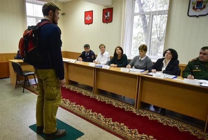 Законно ли получать мобилизационное уведомление на улице, в метро или на границе?