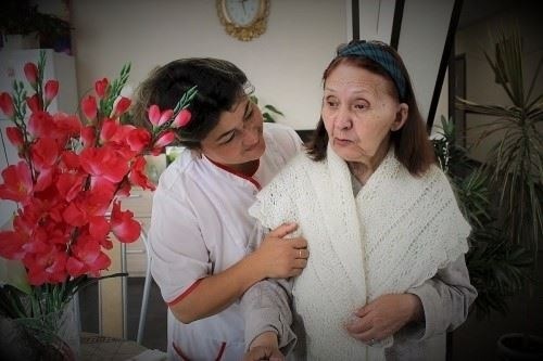 Как установить опекунство над пожилым человеком