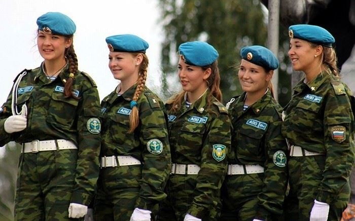 Возможности карьерного роста для женщин-военнослужащих