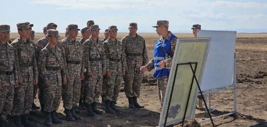 Как проходят военные учения для резервистов в Казахстане